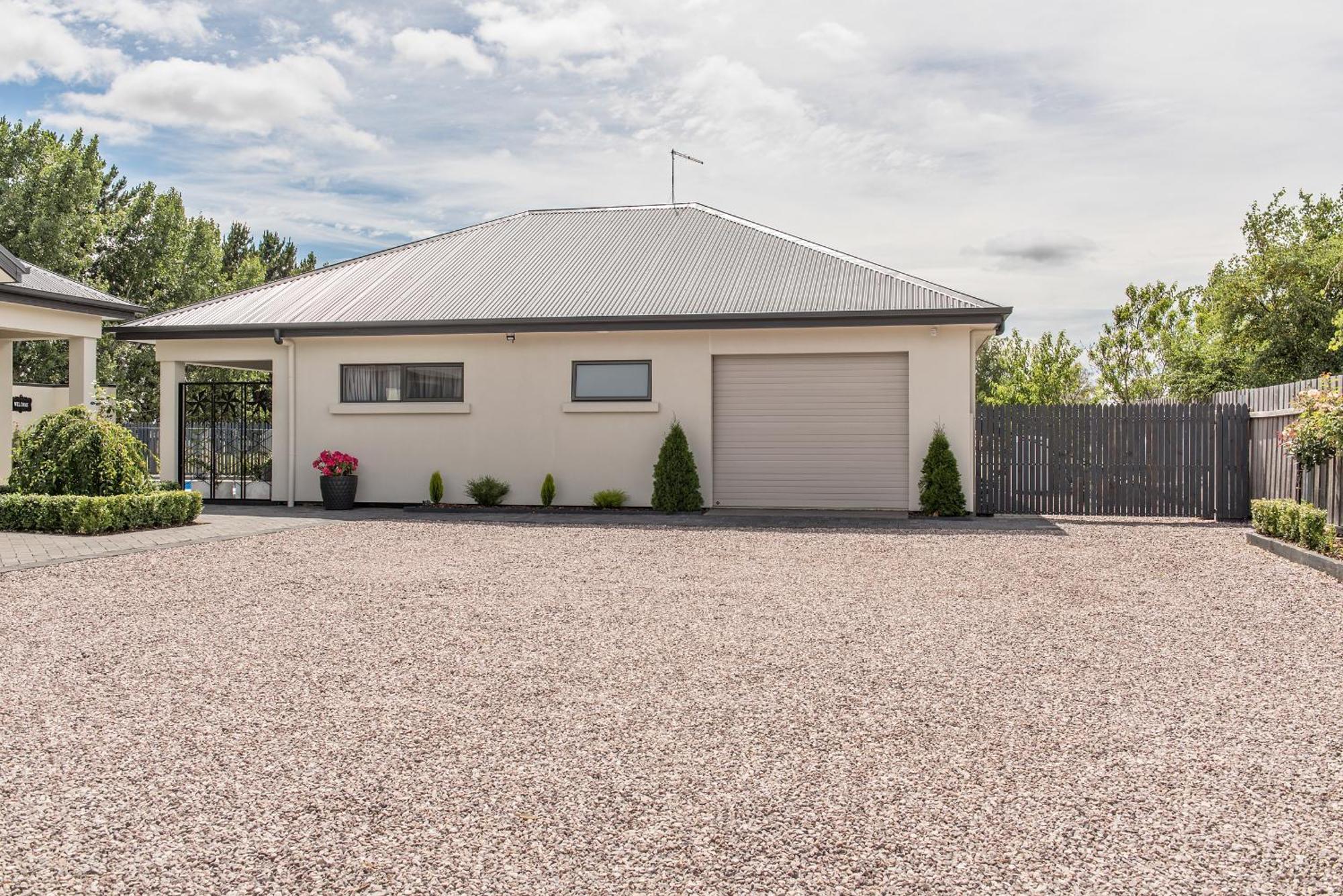 The Wellington Bed And Breakfast Longford Exterior photo
